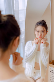 金娜娜扮演者